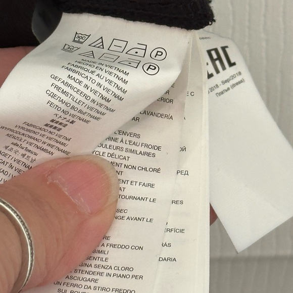 🖤💁‍♀️SIMPLY STUNNING MICHAEL KORS BLACK MAXI DRESS SIZE LARGE WITH GOLD DETAIL - Picture 13 of 13